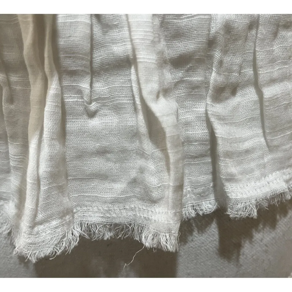 True Craft  ~ Halter Tube Style Top ~ Size Medium ~ White ~ Frayed Hem ~ NWT - Image 5