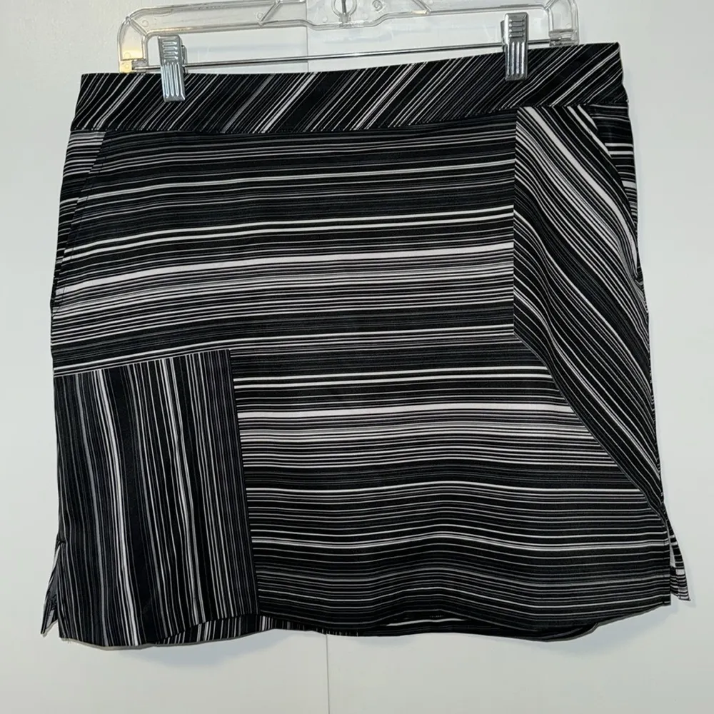 LADY HAGEN Empower Variegated Stripe Skort Golf Skirt w Shorts Women’s Size 10 - Image 4