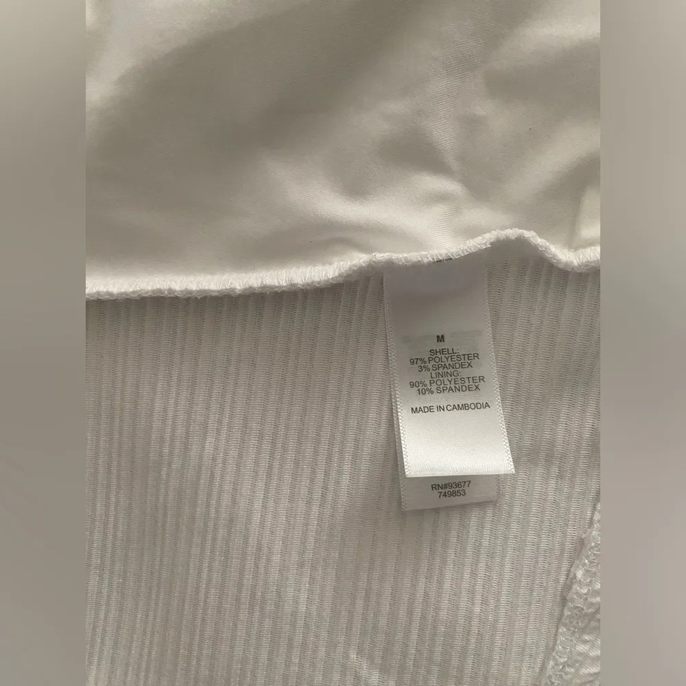 BISOU BISOU Cold Shoulder Sleeve Open Front Jacket Textured White Knit Size M - Image 9