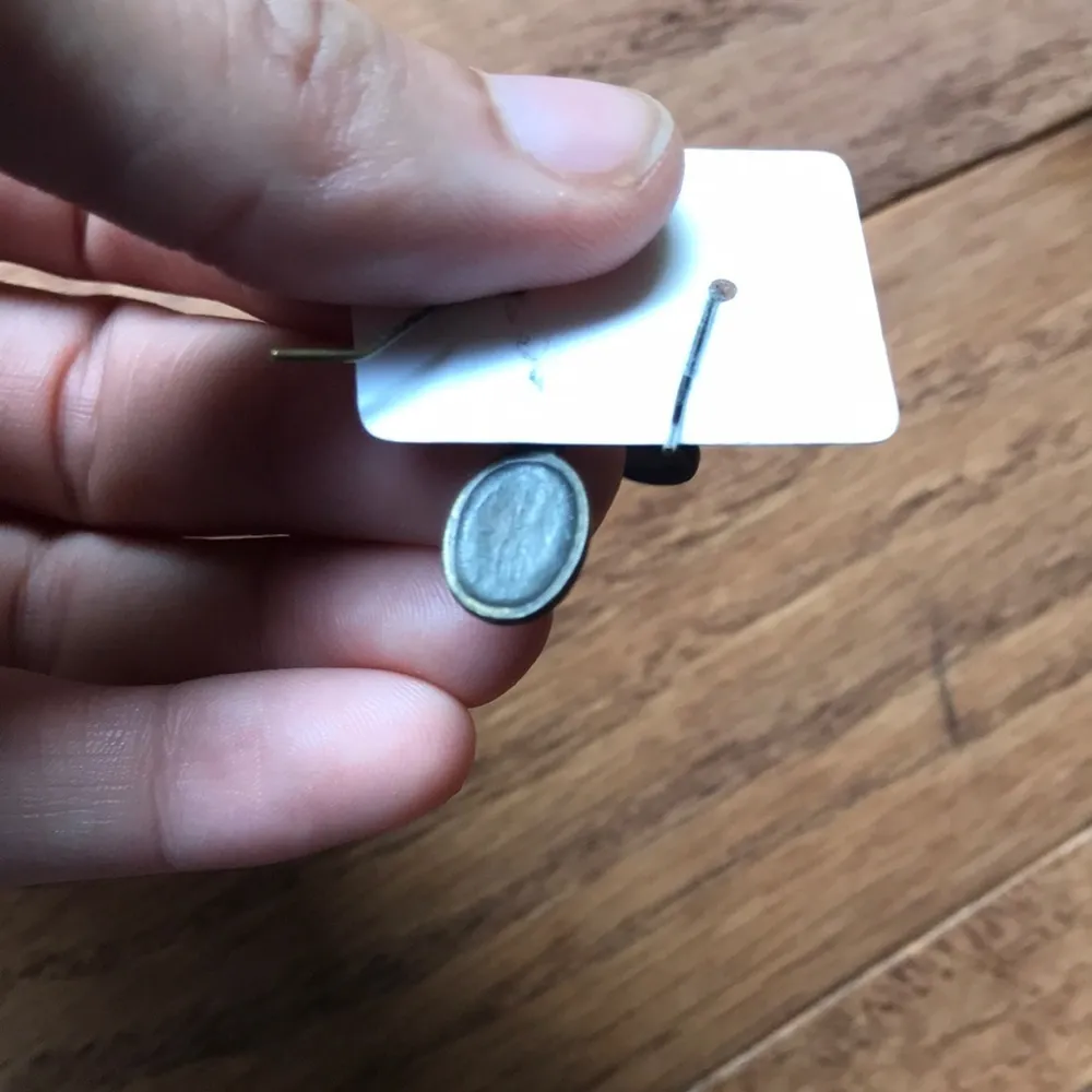 Vintage style dangle earrings Brown - Image 2