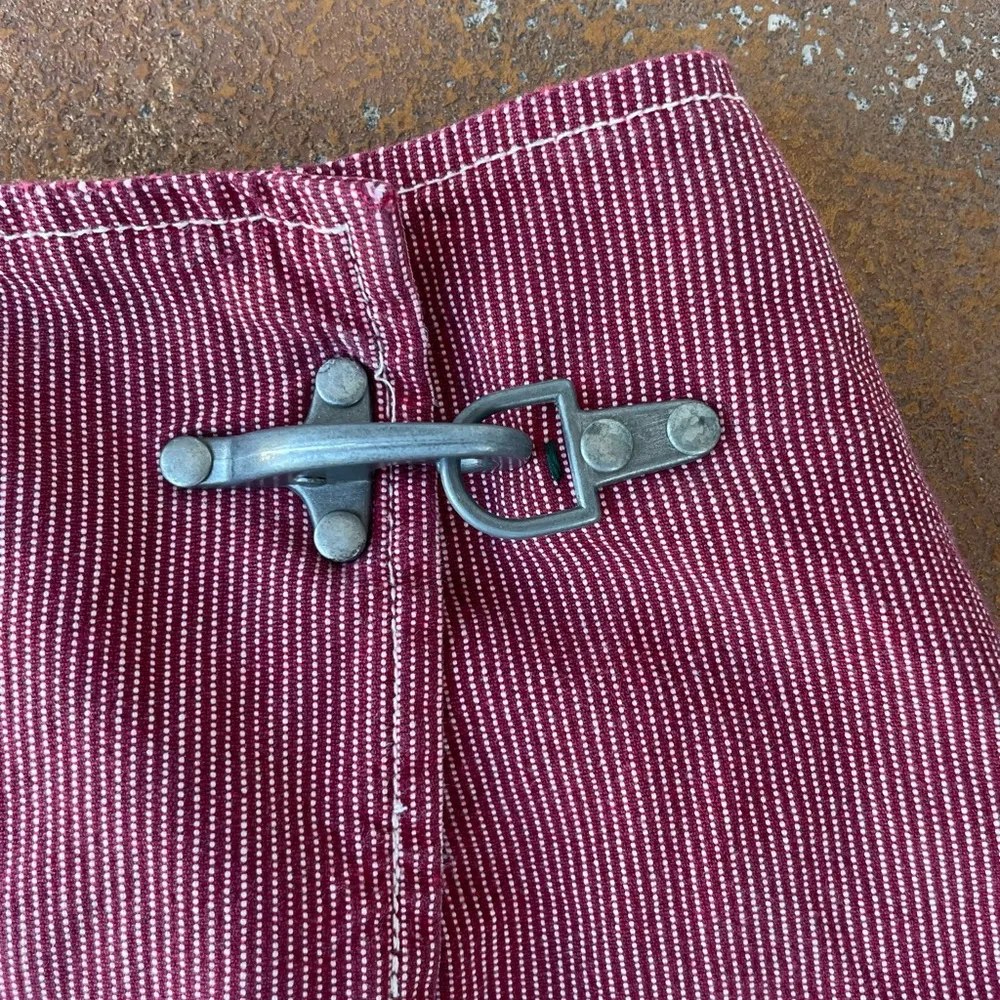 Vintage Ann Taylor mini skirt with metal hook - Image 2