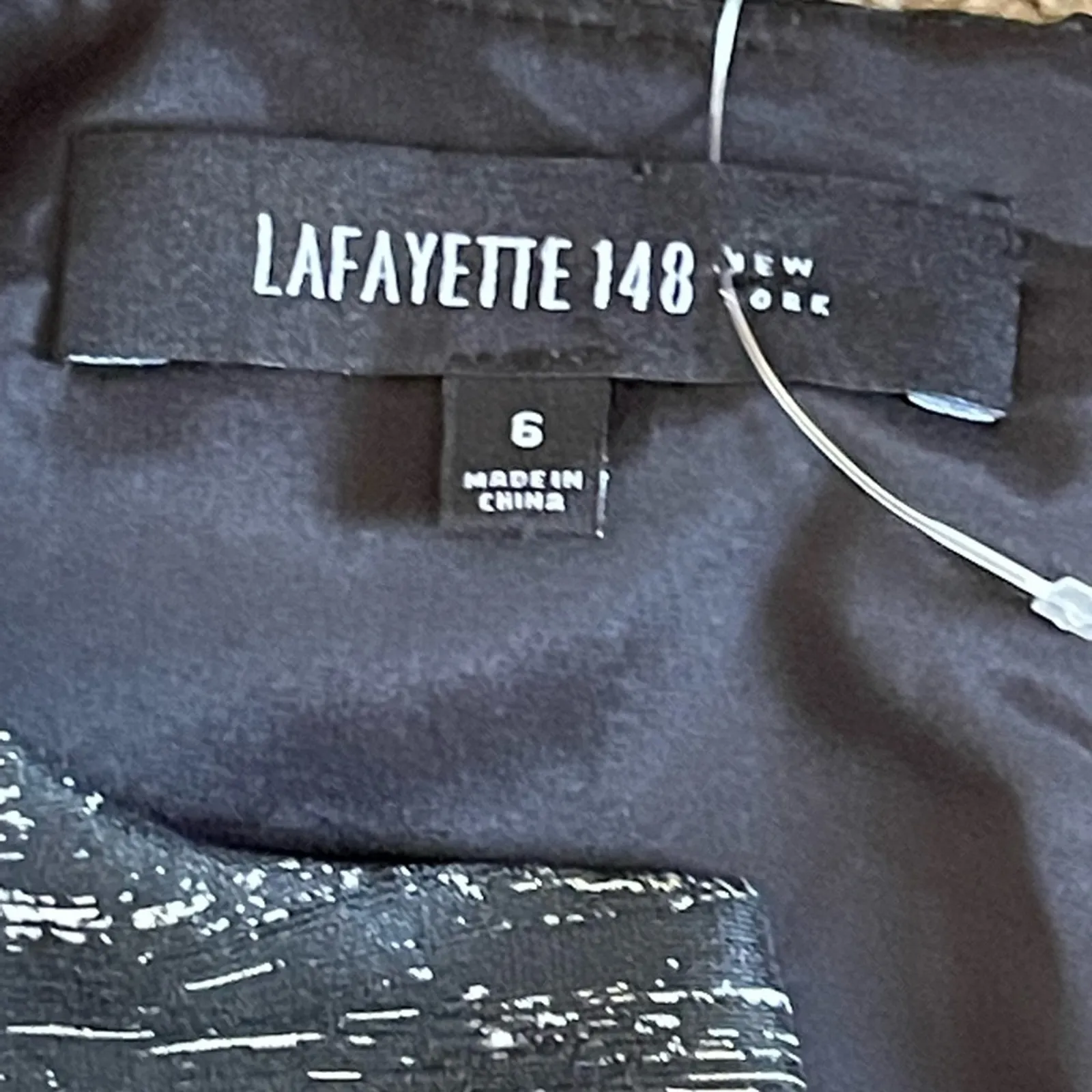 Lafayette 148 New York Size 6 Zelina Black Tan Sleeveless V Neck Sheath Dress - Image 6