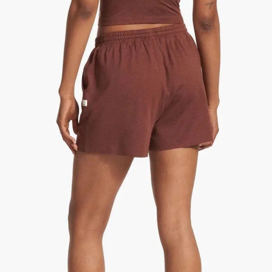 Vuori Women's DreamKnit™ Boyfriend Shorts Heather Cedar Brown XS - Image 2