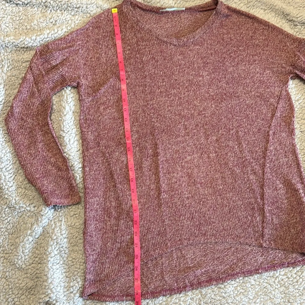 Maurice’s burgundy light sweater - Image 5