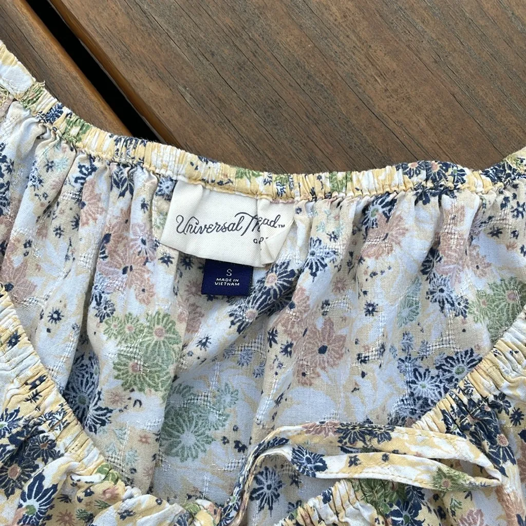 Universal Thread Floral Mini Dress Puff Sleeves Small - Image 3