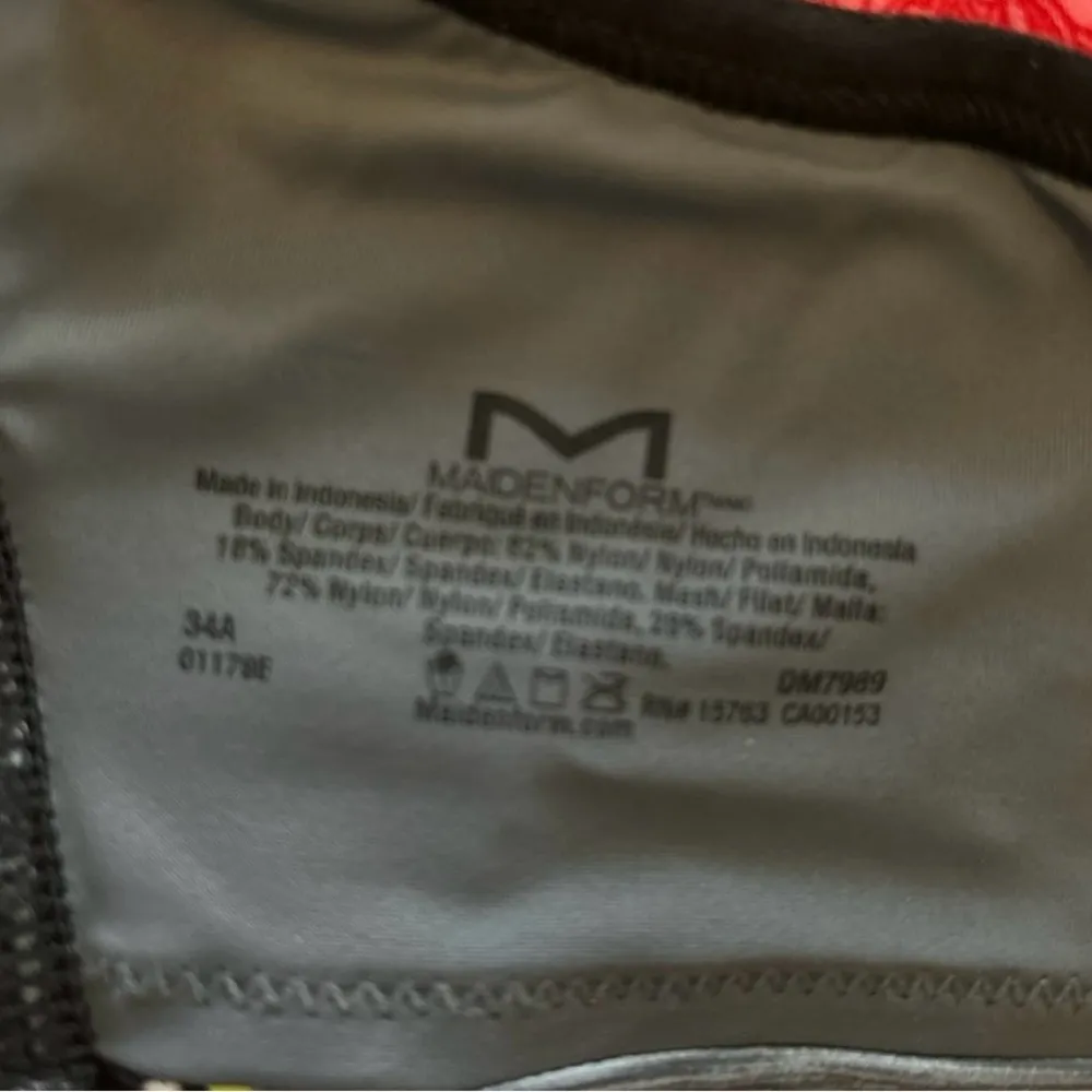 Maidenform Sports Bra size 34A - Image 3