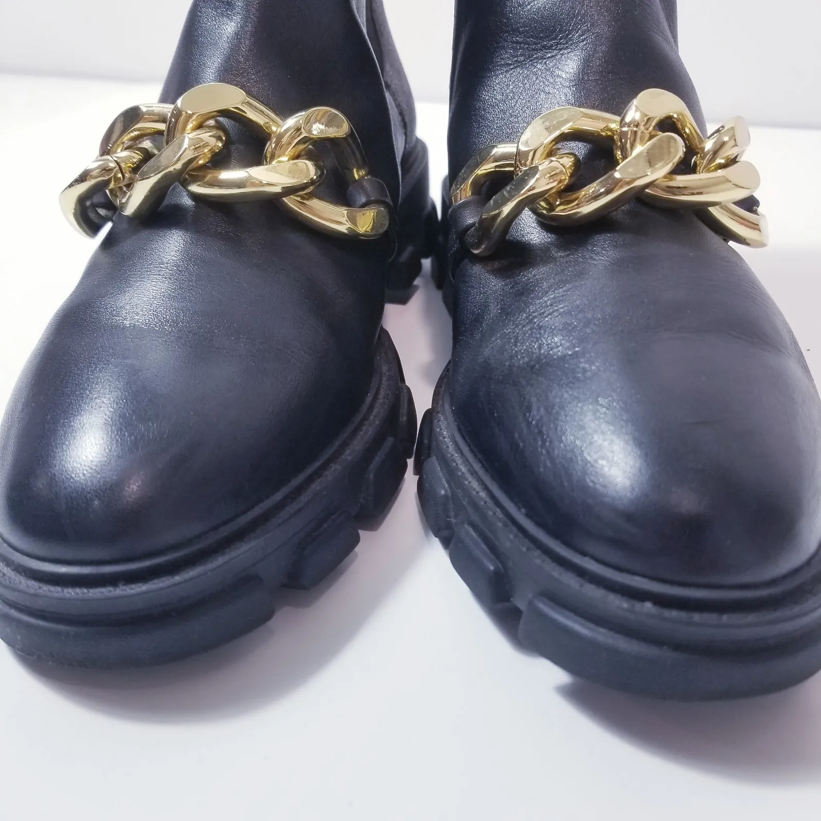 Michael Kors Women sz 10 Scarlett Boots w/ Gold Chains MK Monogram Lug Sole - Image 8