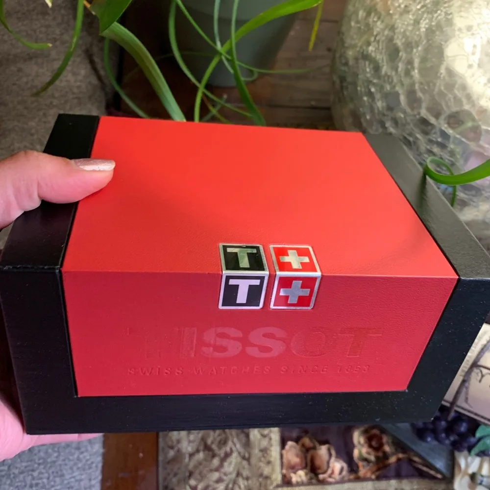 Auth.TISSOT T02 31mm stainless steel mother of Pearl watch Silver - Image 7