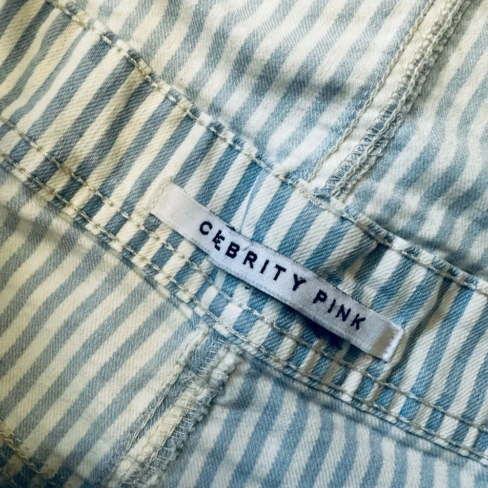 NWT Striped Short Overall XXL - Image 2