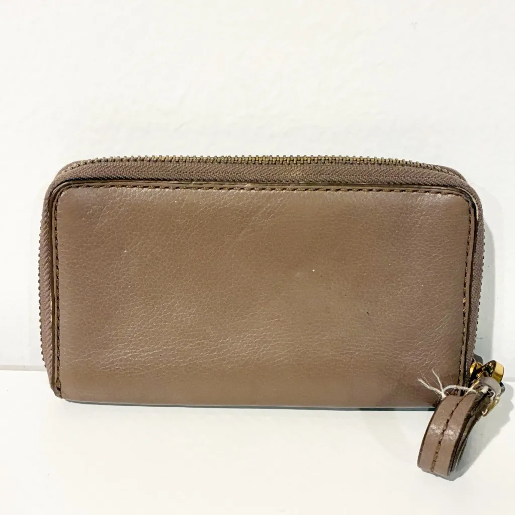 Marc Jacobs Standard Supply Tan Leather Zip Around Wallet - Image 4