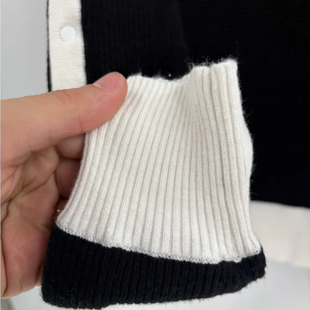 Blanc Noir Snap Button Intercept Cashmere Blend Pullover Sweater Size Small Black - Image 6