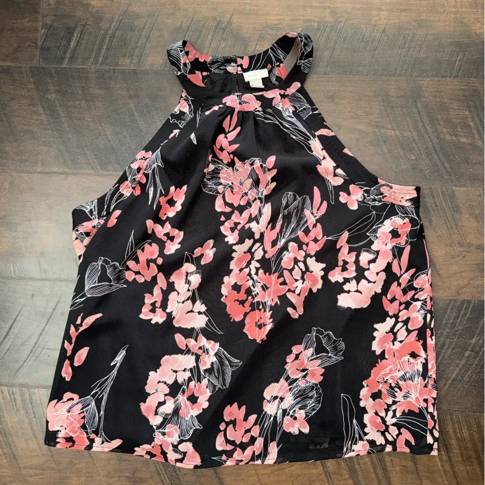 A New Day black and pink floral blouse - Image 5