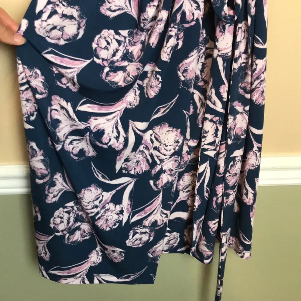 A Pea in the Pod Maternity Women’s Floral Print Wrap Tie Blue Pink Purple Dress - Image 5