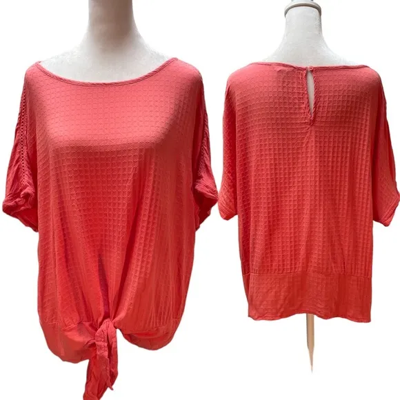 Buffalo Melon Color Short Sleeve Tie Front Keyhole with Button Back Top Size XL - Image 2