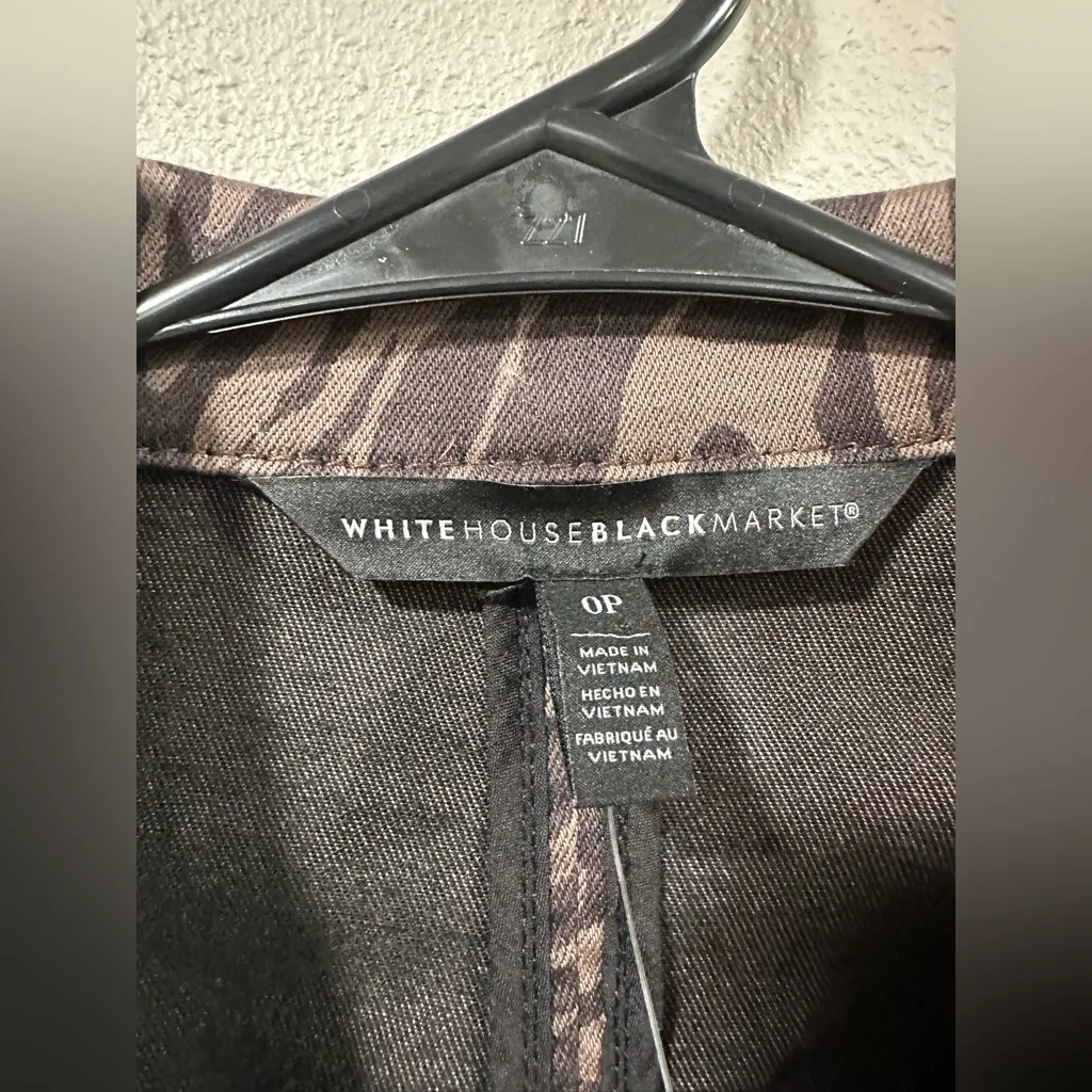 NWT White House Black Market Espresso Zebra Print Denim Jacket Size 0P - Image 5