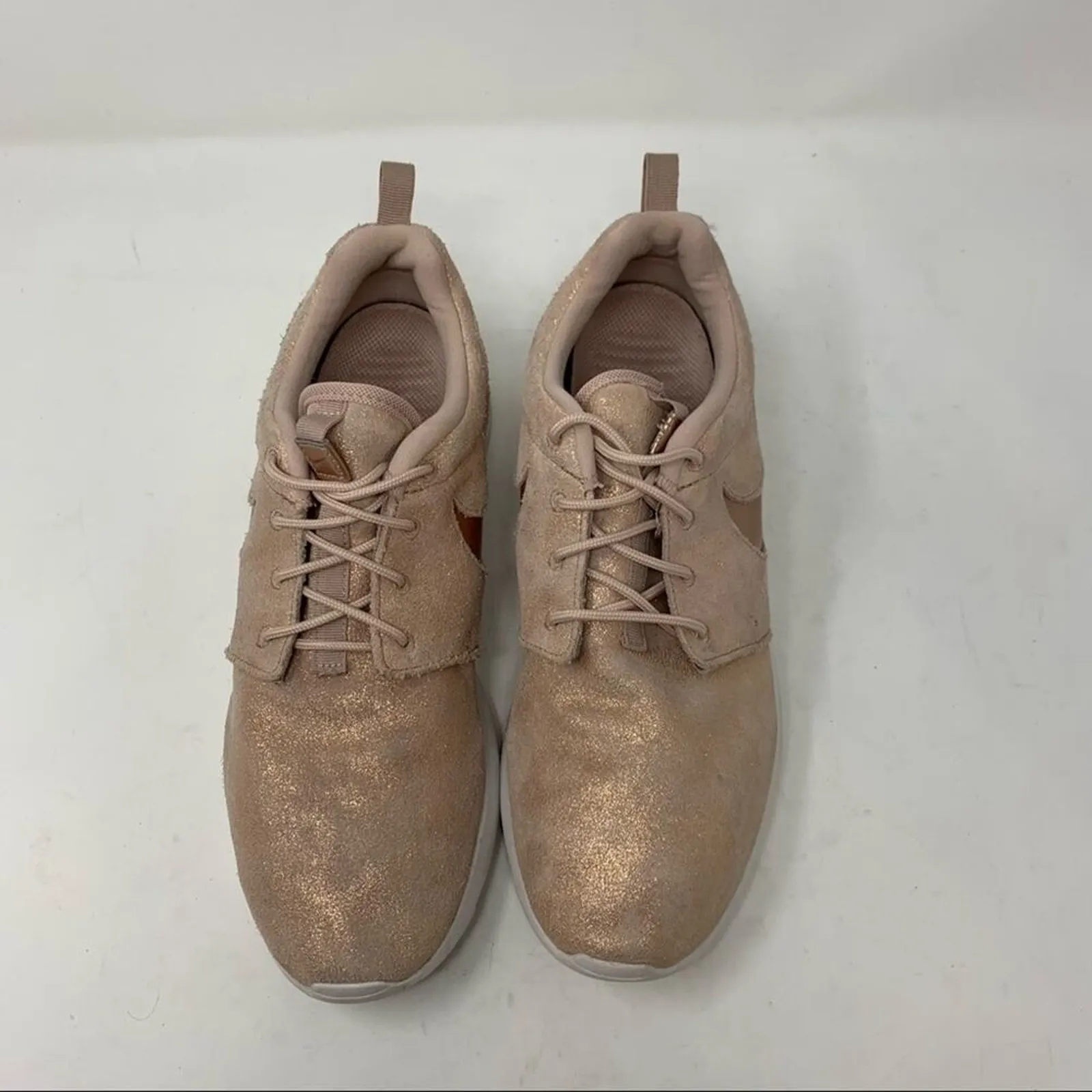 Nike Roshe Run Rose Gold Women’s Athletic Shoes Size 10 - Image 2