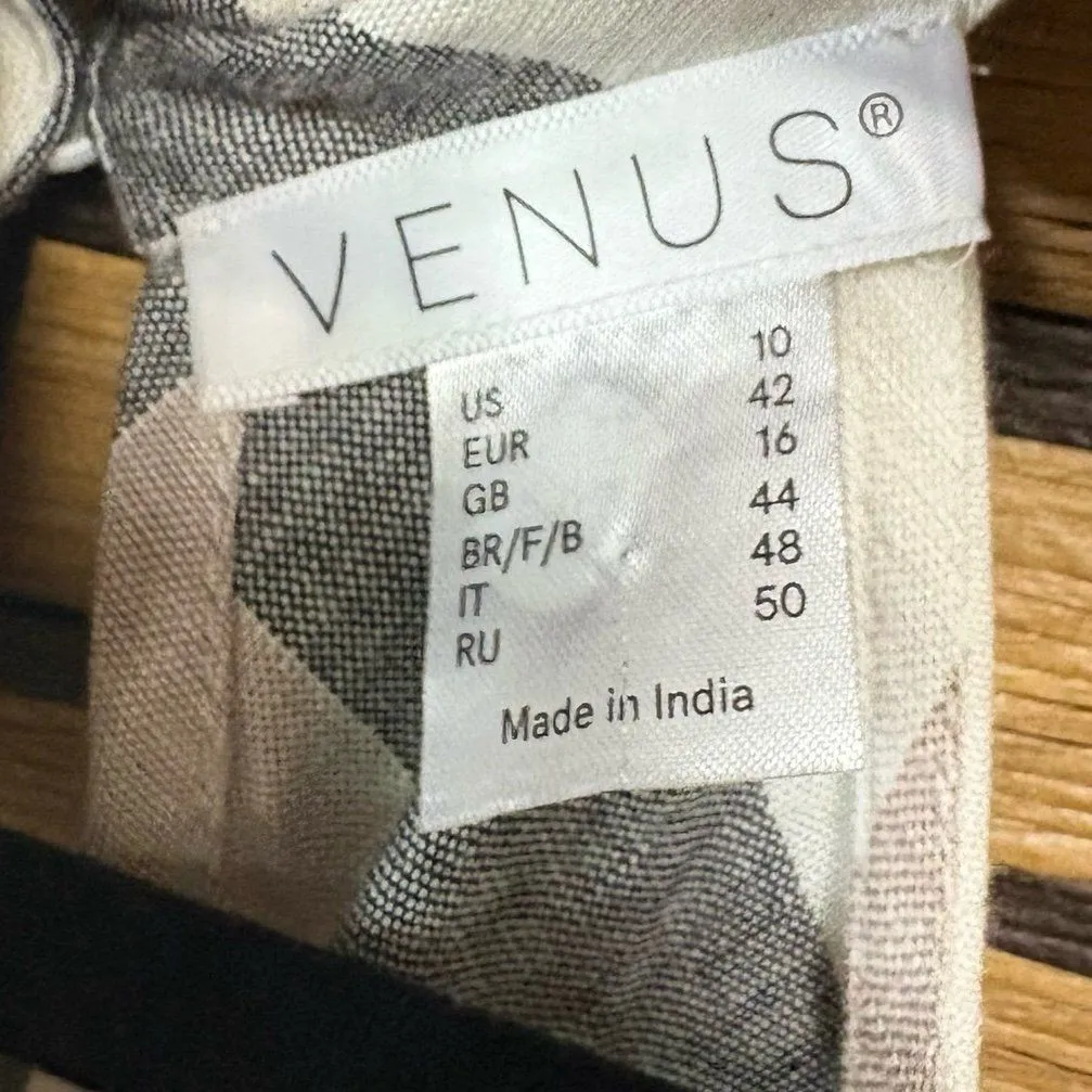 Venus Neutral‎ Stripe Maxi Dress Size 10 - Image 9