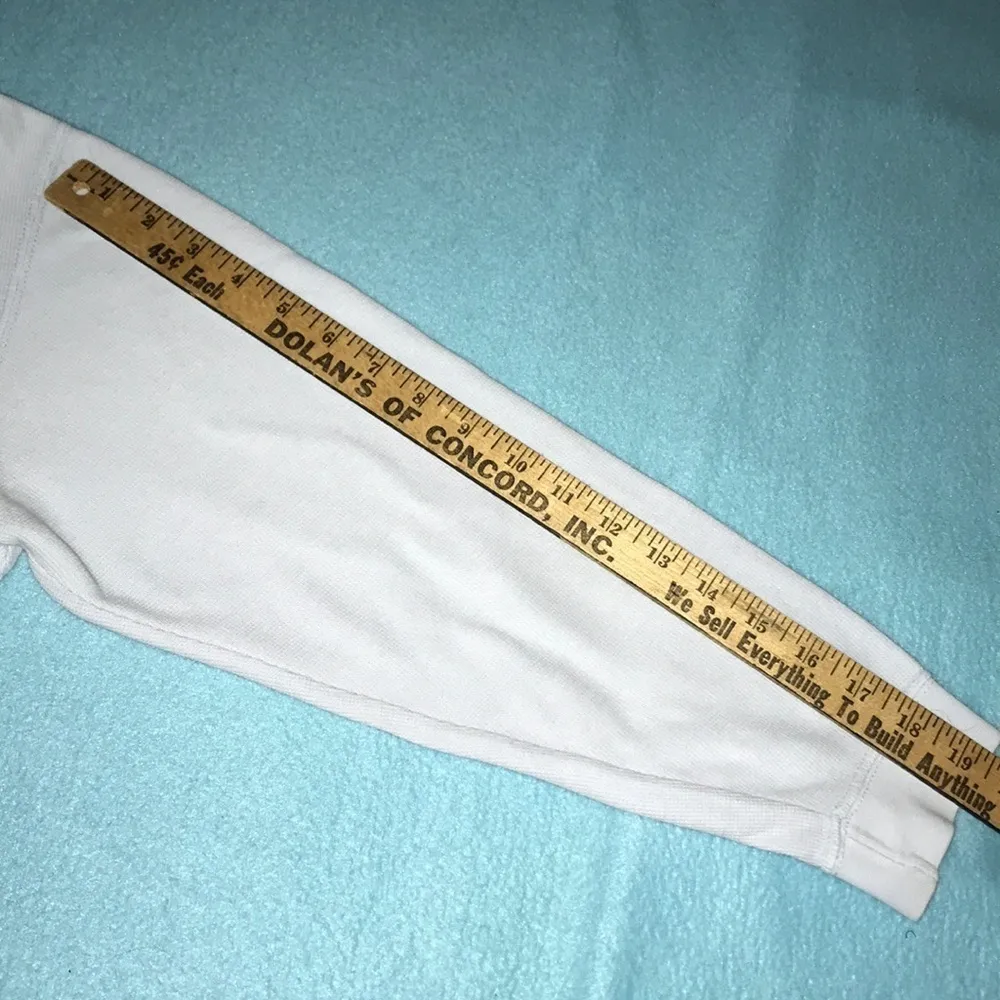 𝅺CHEROKEE long sleeve light blue embroidered emblem top size M - Image 3