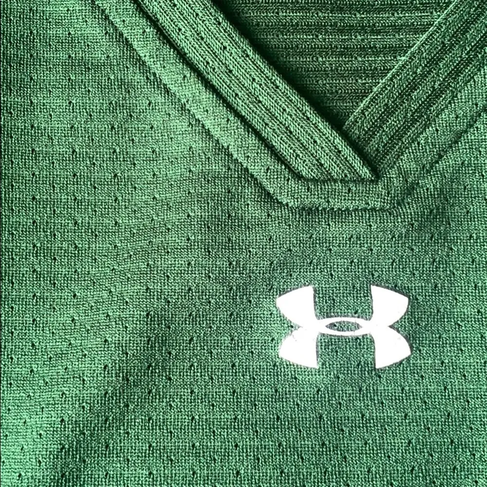 Under Armour  T-Shirt - Image 3