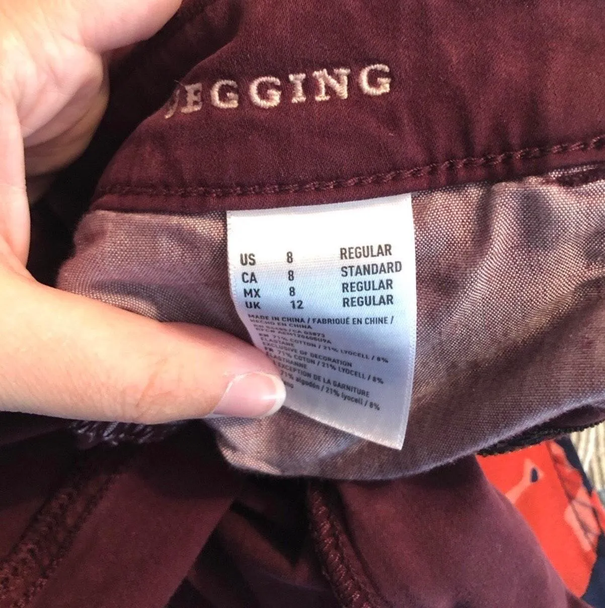AEO Burgundy Jeggings  - Image 4