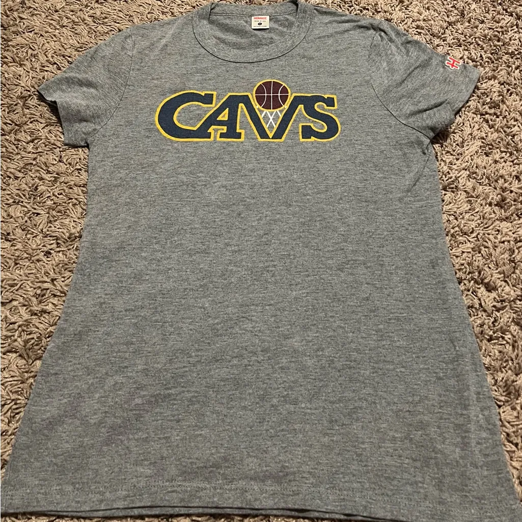 HOMAGE Gray and Navy Cleveland CAVS Long Sleeve Tee & Short Sleeve Bundle Size M - Image 4