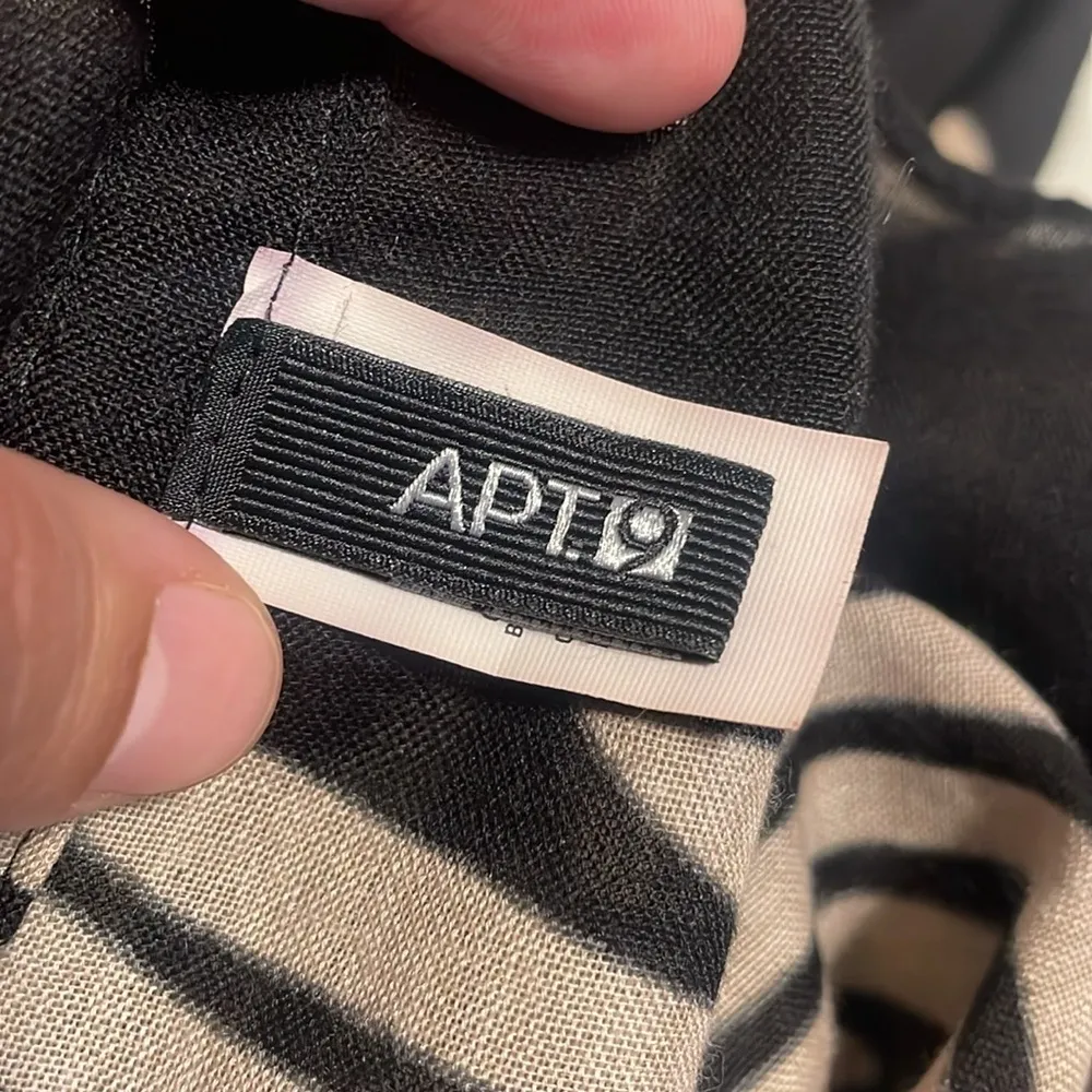 Apt 9 brown and black scarf - Image 4