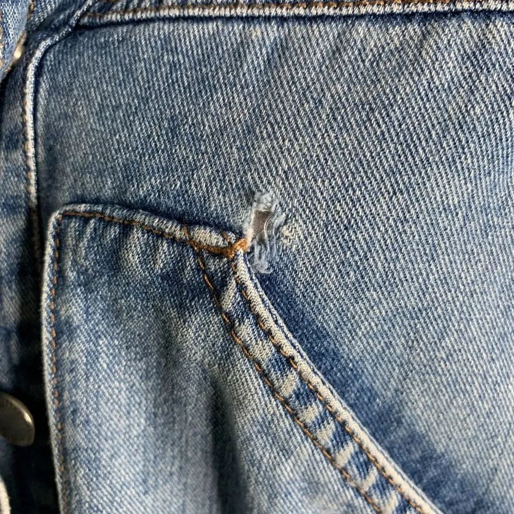 ROXY Distressed Soft Denim Jean Jacket L Med Wash Button Front Pockets Collar - Image 8