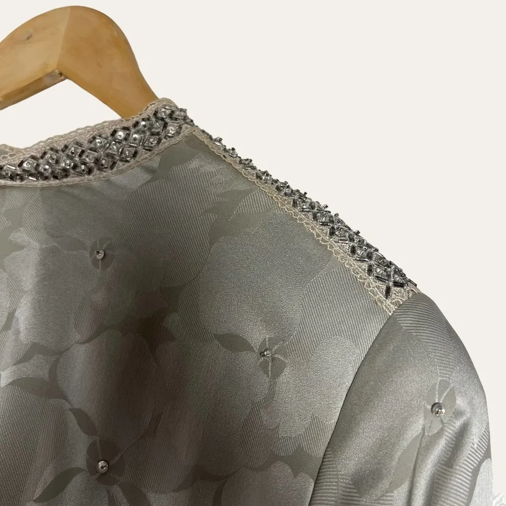 Rina diMontella Vintage Gray Floral Silk Long Sleeve Midi Dress Size Medium - Image 5