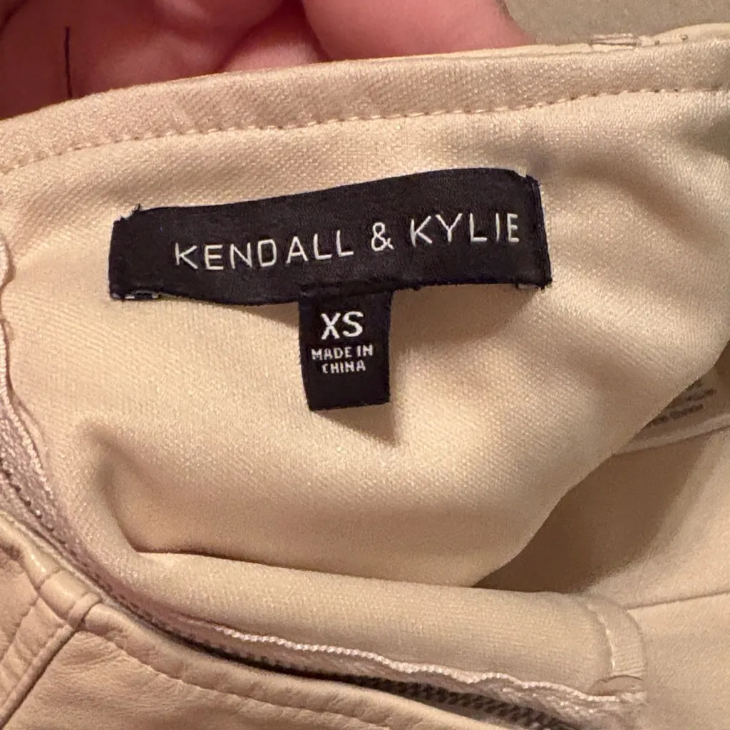 Strapless Leather Top Cream - Image 3