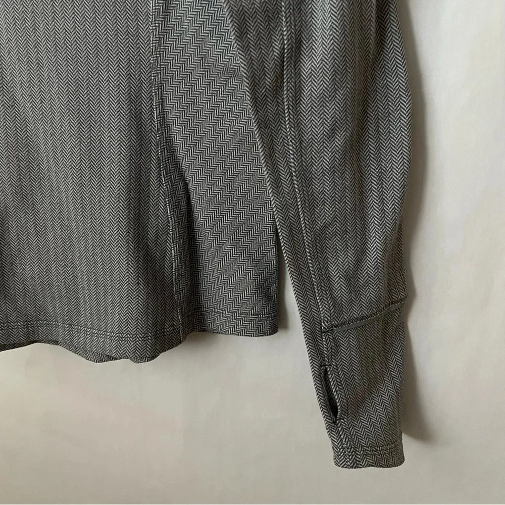 Lululemon Kanto Catch Me Long Sleeve Size 10 Sweatshirt Gray Herringbone Top - Image 9