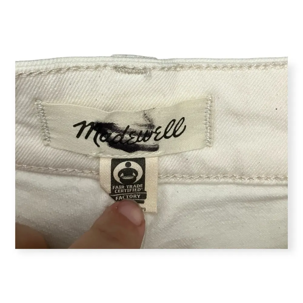 Womens “Perfect Vintage Wide-Leg Jean” in Ecru. - Image 6