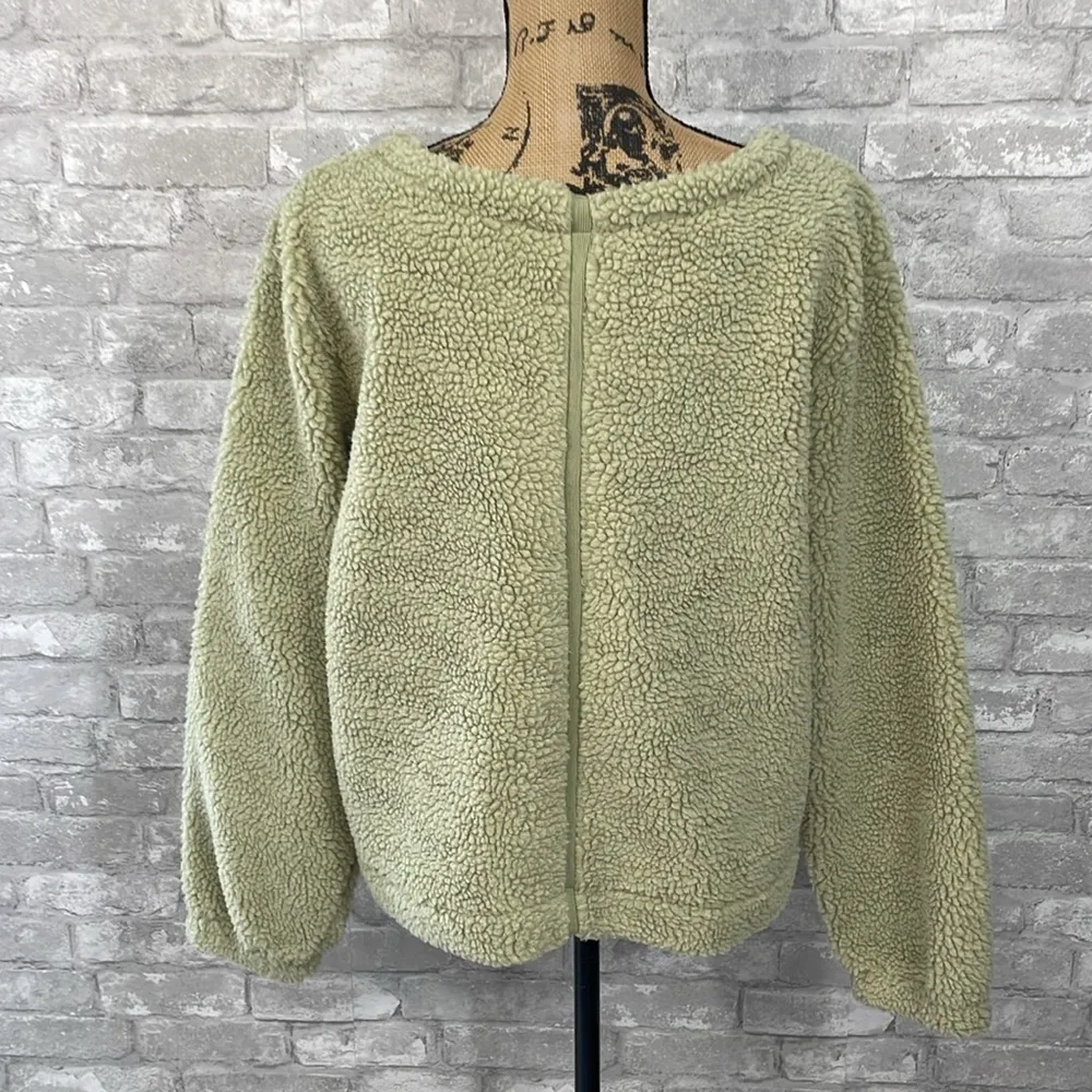 Prologue Light Green Sherpa Fleece Pullover Sweater - Image 5