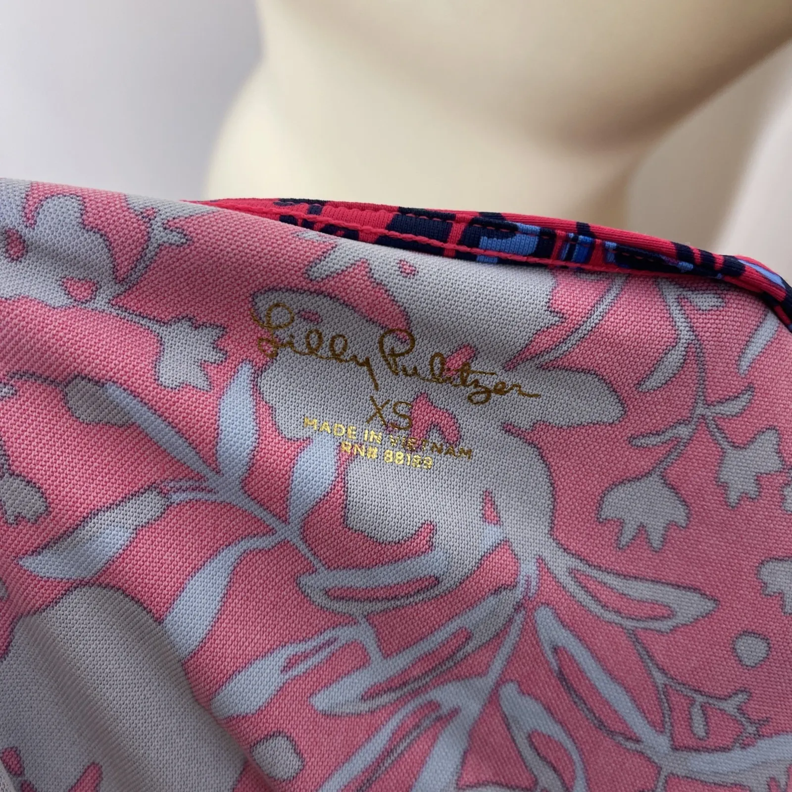 Lilly Pulitzer Braedyn UPF 50 Shealth Dress in Ruby Red Heron My‎ Own XS - Image 8