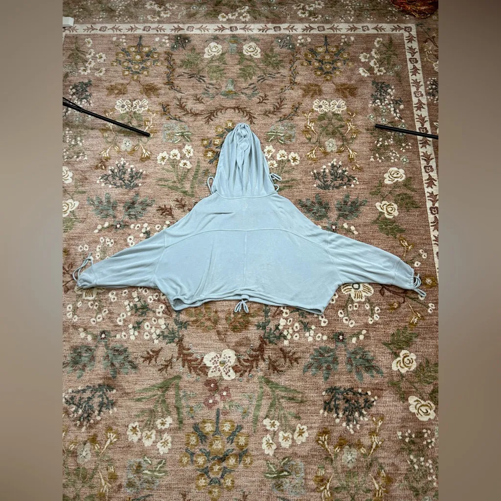 Free People  pullover - Image 2