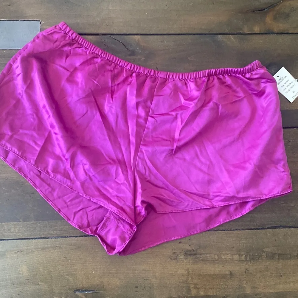 Linea‎ Donatella Wild Berry satin sleep shorts size M elastic waist short - Image 2