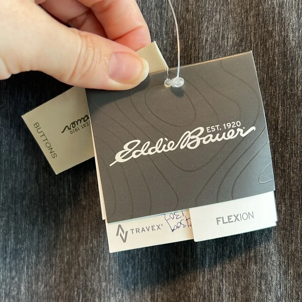 NWT Eddie Bauer Mid-Rise Voyager Flexion Slim Leg Hiking Pants, 10 - Image 4