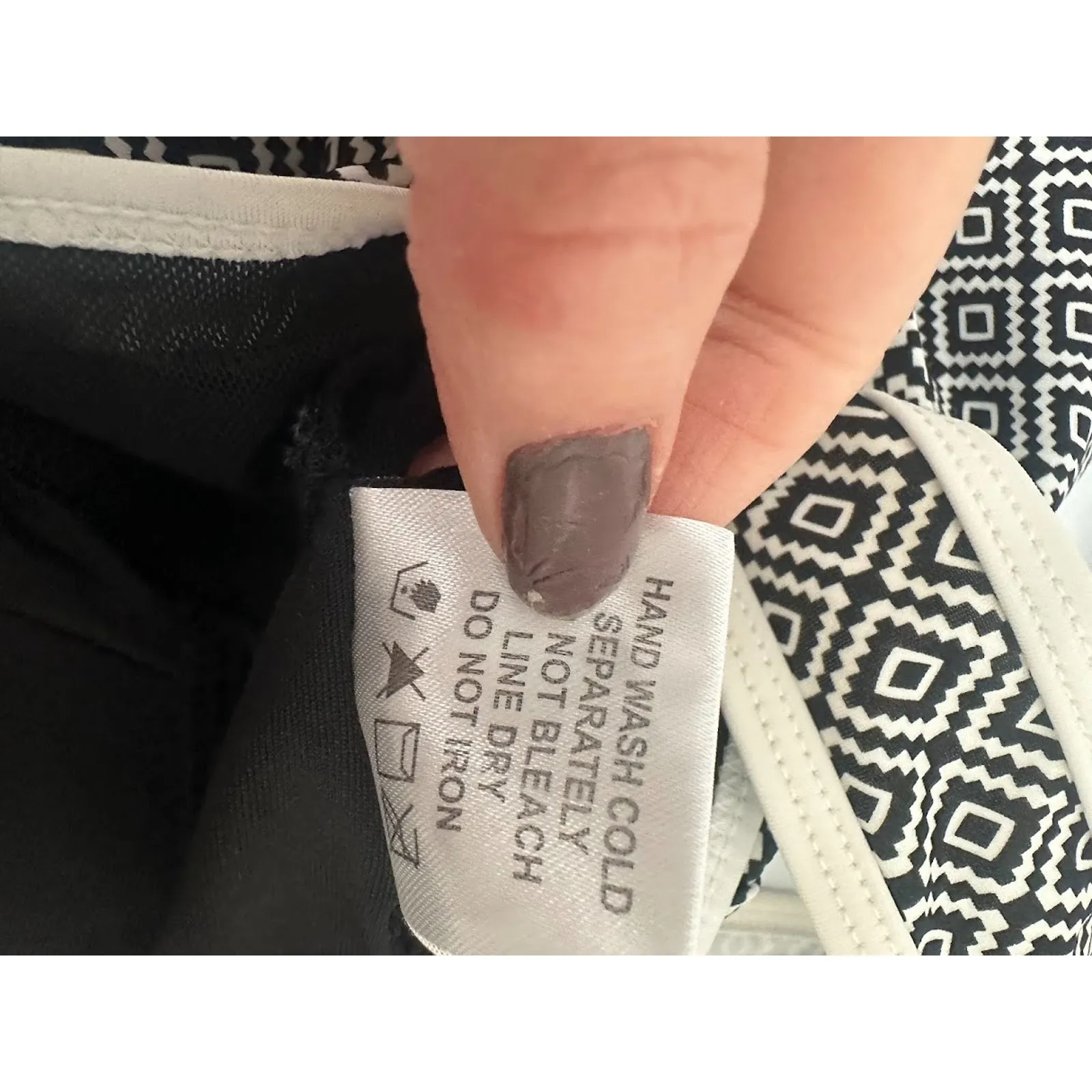 Shore Shapes Swim Dress Size 8 Black White One Piece Tummy Control Skirted Retro - Image 8