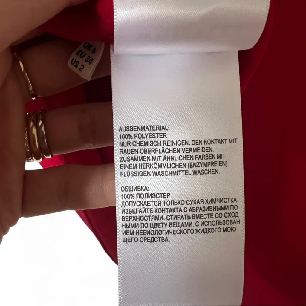 Whistles Red V - Image 5