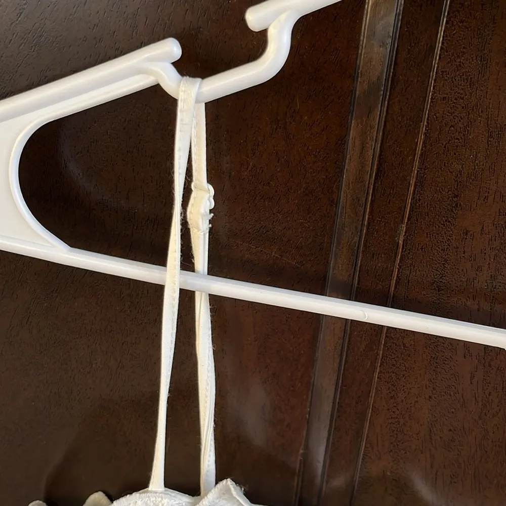 EUC BARDOT Lina Lace Shift Dress White Size 6 - Image 8