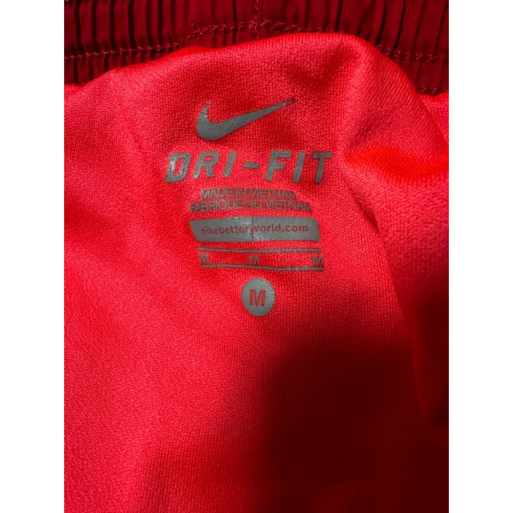 Nike Red Athletic Shorts M - Image 5