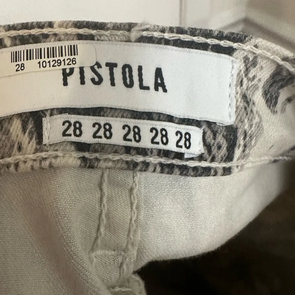 Revolve Pistola Snake Skin Print Raw Hem Jeans Size 28 NWT! - Image 7