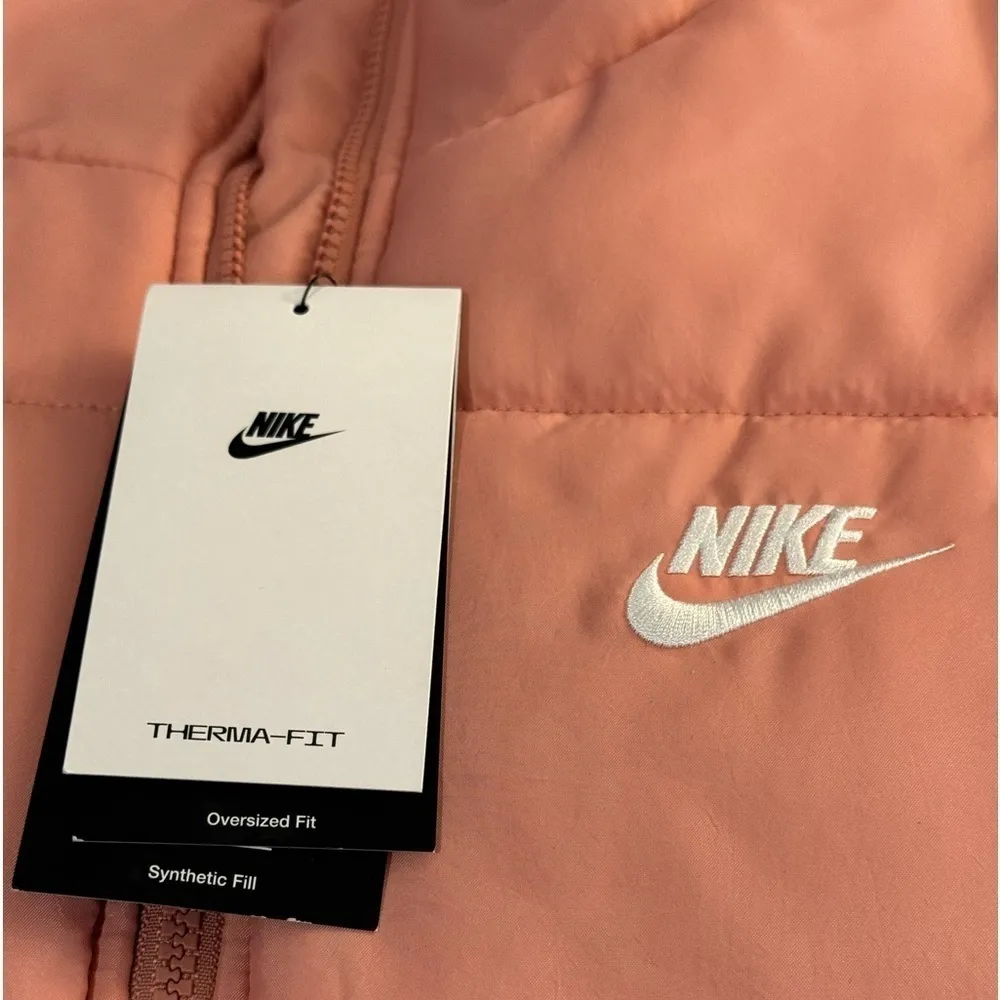 NIKE Sportswear Therma-FIT Puffer Vest Pink Stardust Size L NEW - Image 7