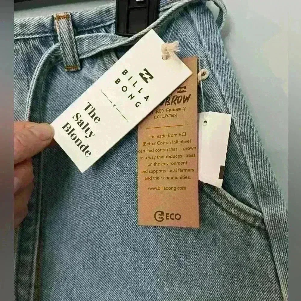 Billabong The Salty Blonde Women’s Jean/Denim Skirt Size 27 - Image 2