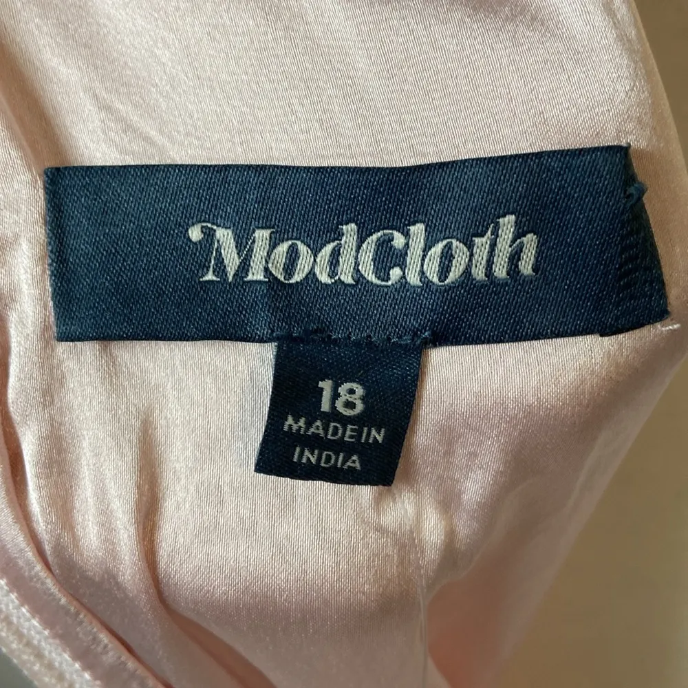 NWT ModCloth Effortless Elegance Faux-Wrap Maxi Dress Size 18 Flowy Formal Pink - Image 8