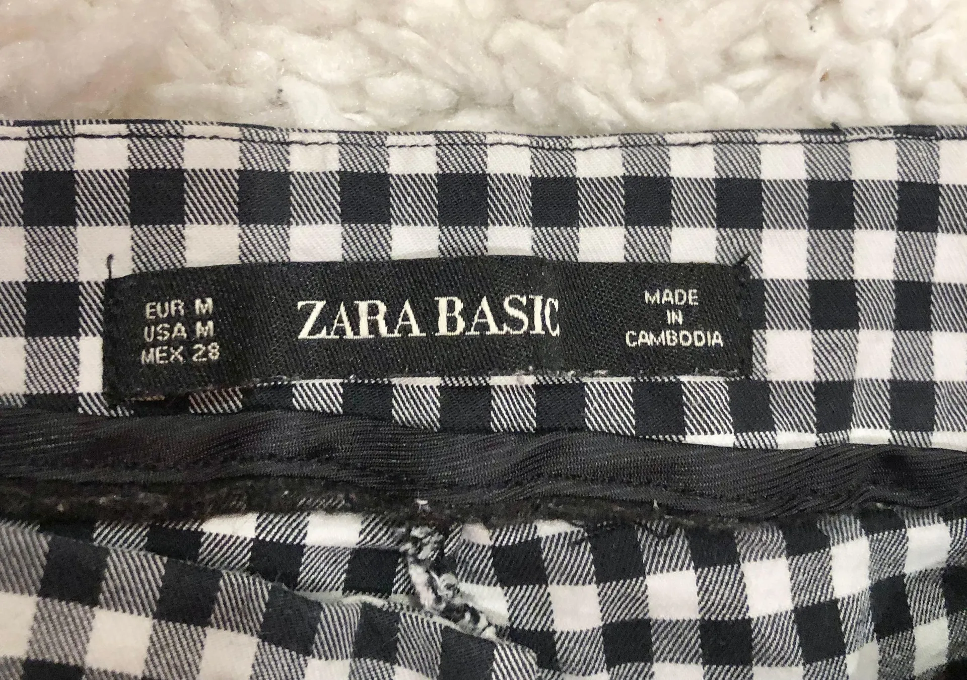 ZARA Plaid Gingham Check Ruffle Pants Black White Medium - Image 8