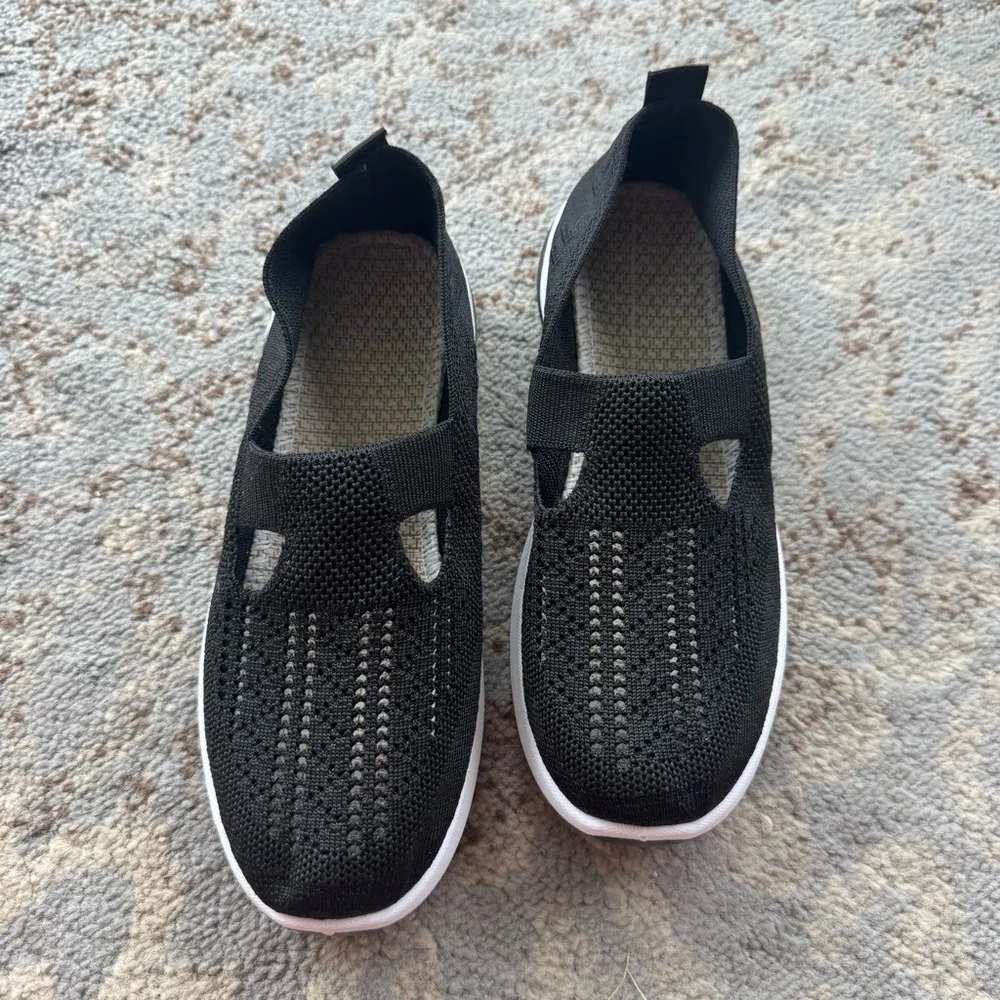 Slip On Knit Cut Out Sneakers Black White 41 Size 10 - Image 3