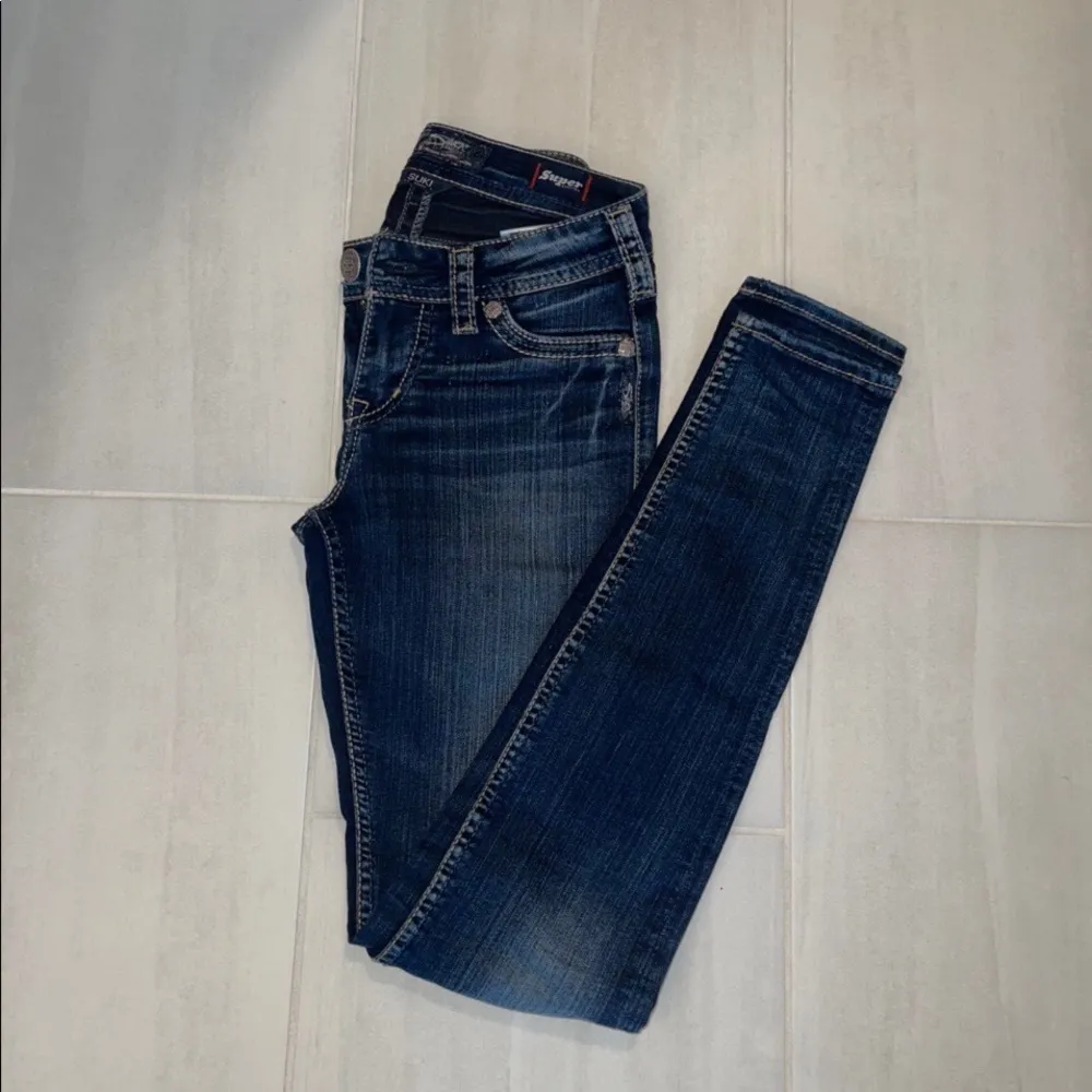 SUKI Silver Jeans - Image 4