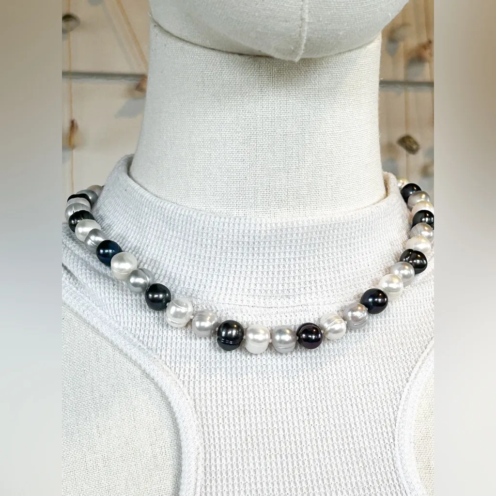 IPS Pearl Necklace and Bracelet Set - Image 3