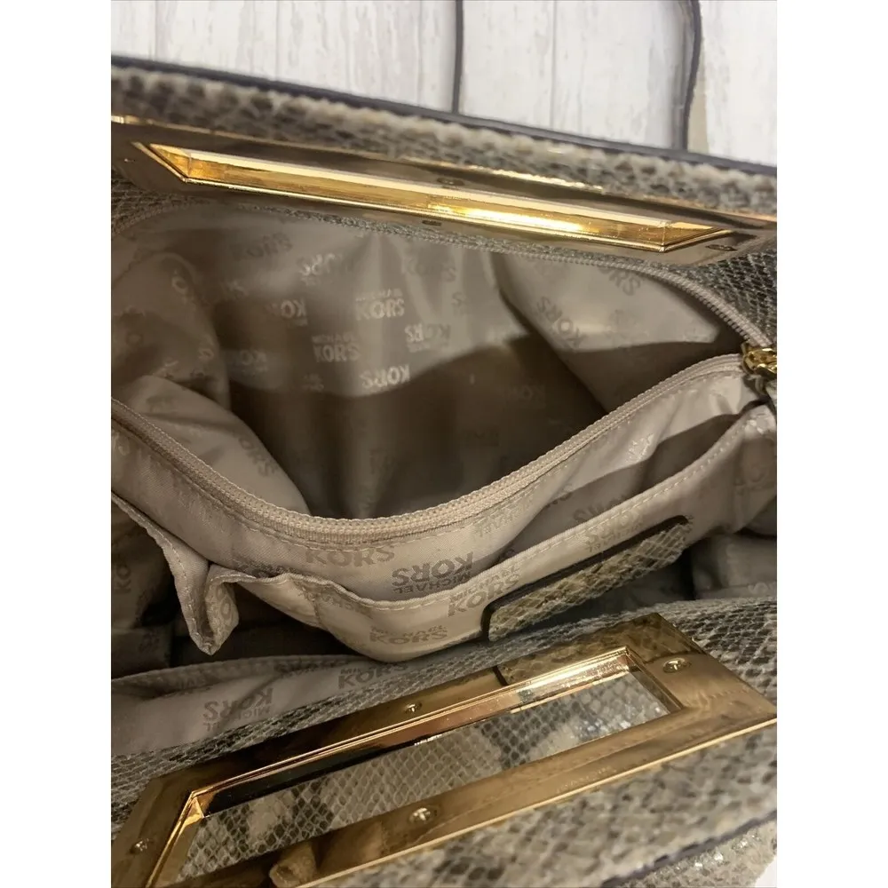 Womens Michael Kors Snake Print Crossbody Clutch Bag EUC - Image 5