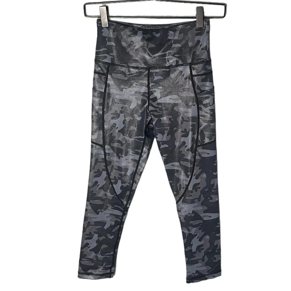 Zyia Active Women’s Size 2 Camo Metallic Pocket Light n Tight Hi-Rise Leggings - Image 2